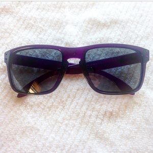 Oakley Holbrook Sunglasses - Grape Juice/Grey